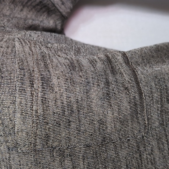 Joe Fresh Metallic Gold Semi Sheer Bracelet Sleeve Blouse Size Extra Small - Picture 2 of 6